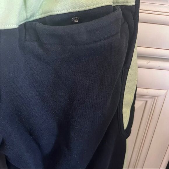 Jordan
Big Kids' (Boys') Pants 10-12 - Picture 5 of 5